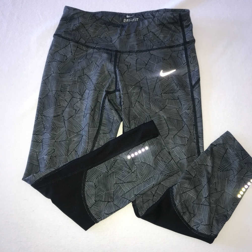 Nike running crop pants